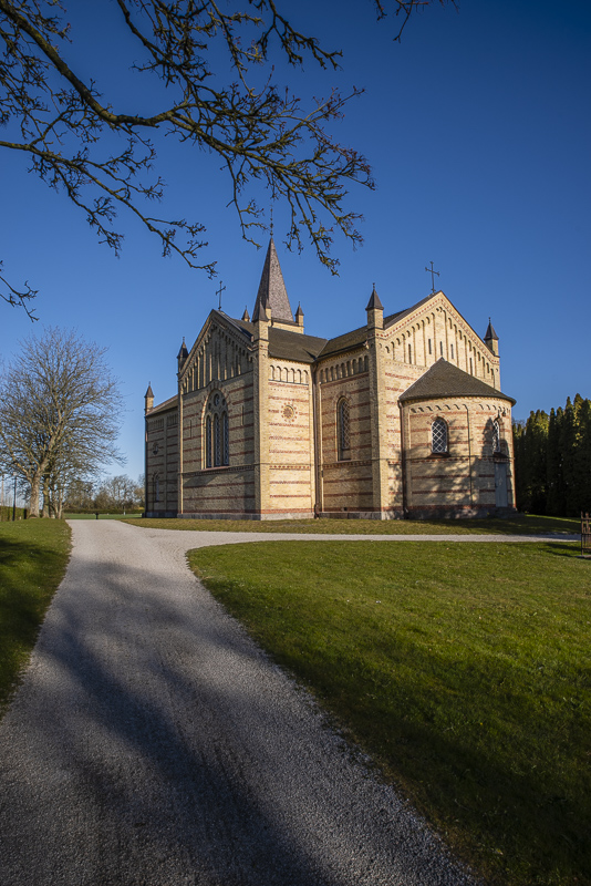 Borlunda kyrka