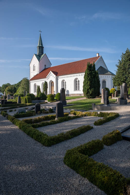 Holmby kyrka