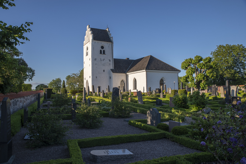 Kvistofta kyrka