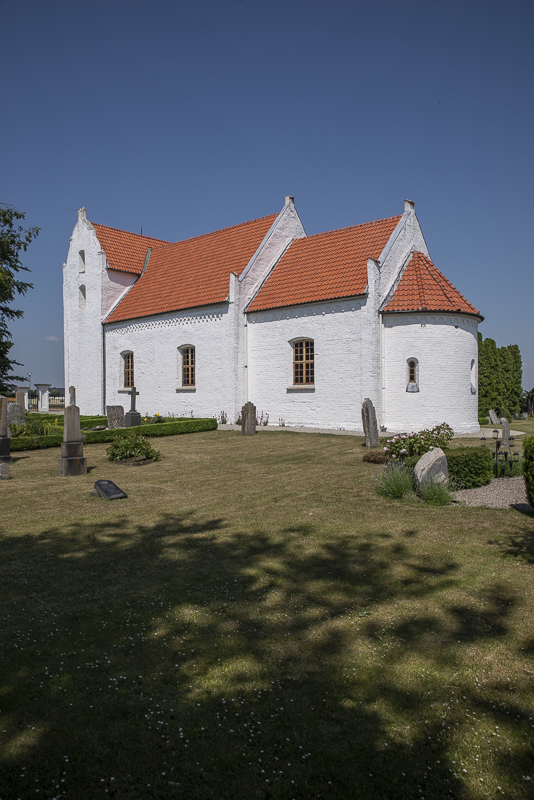 Maglarps gamla kyrka