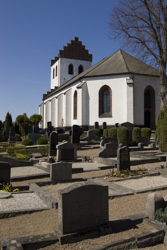 Vedby kyrka