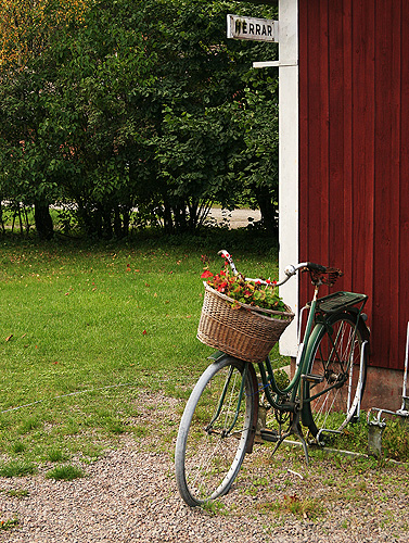 Cykel vid Brsarps stn