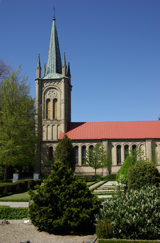 Hkpinge kyrka